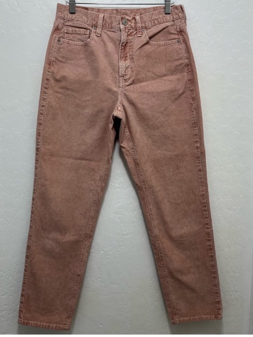 American Eagle Outfitters High Rise Mom Jeans - Dusty Rose
